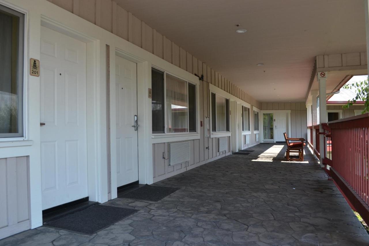 Sebastopol Inn Экстерьер фото