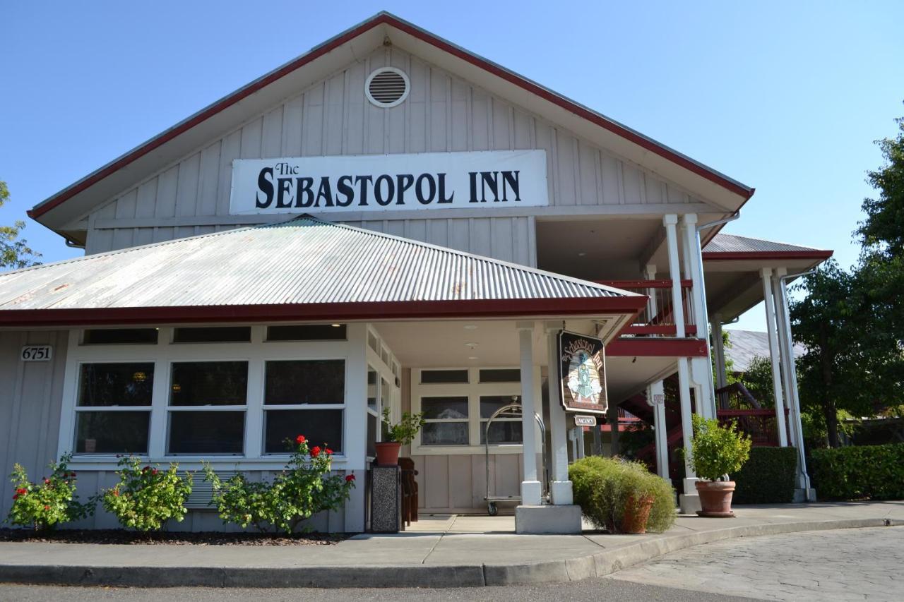 Sebastopol Inn Экстерьер фото