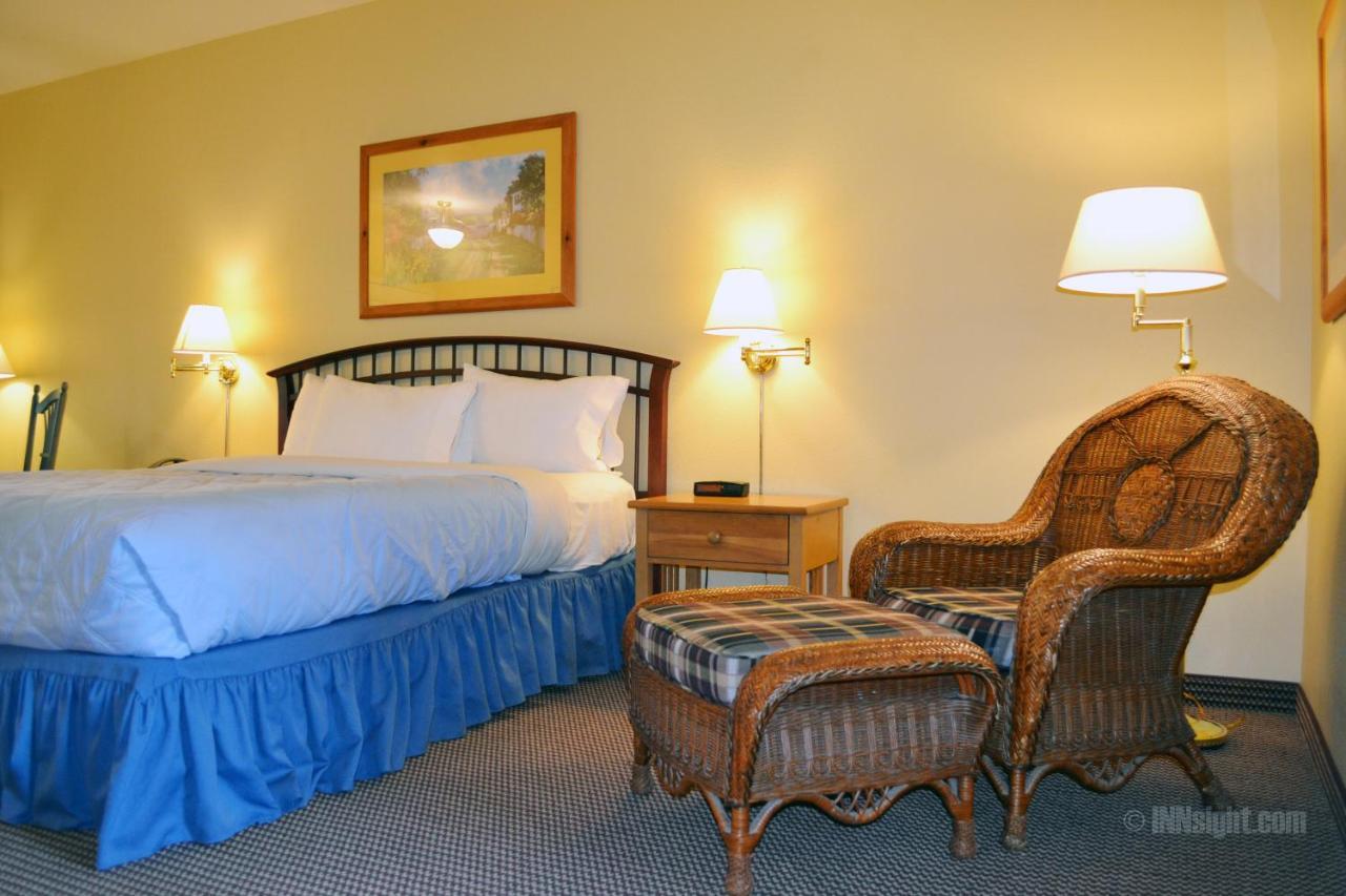 Sebastopol Inn Экстерьер фото