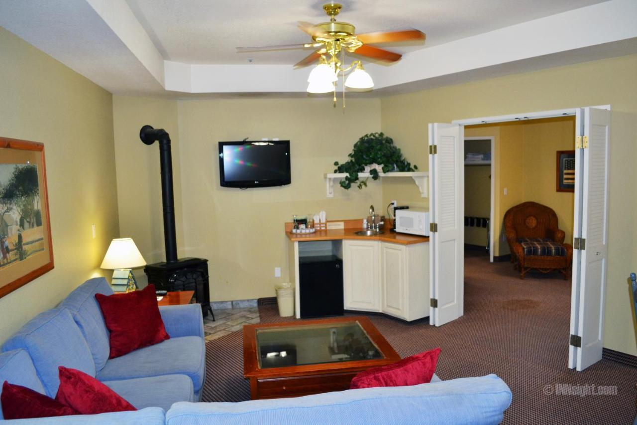 Sebastopol Inn Экстерьер фото