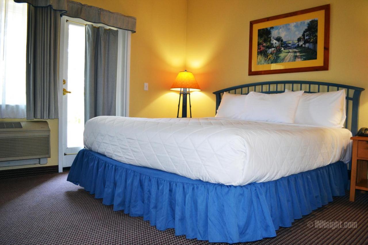 Sebastopol Inn Экстерьер фото